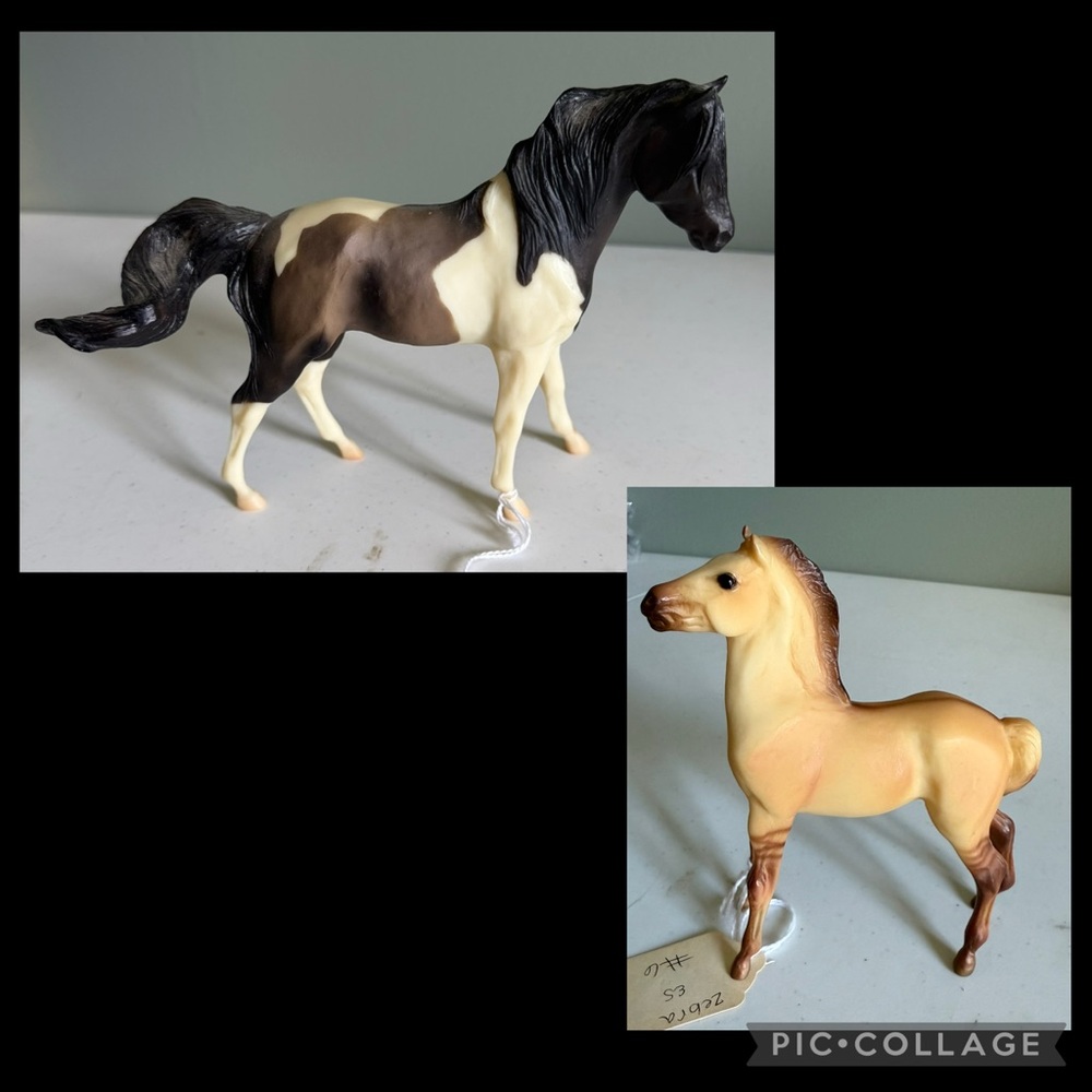 Breyer America's Wild Mustangs - Nekana and Rojo
